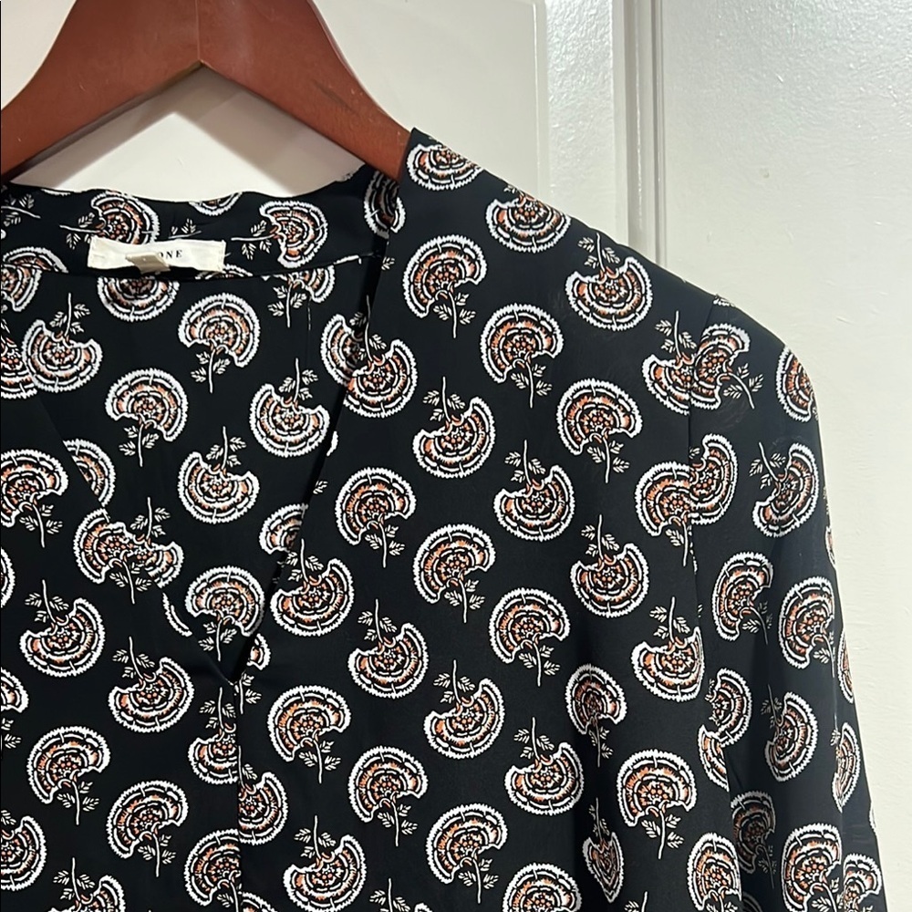 Pleione Long Sleeve Floral Blouse Small